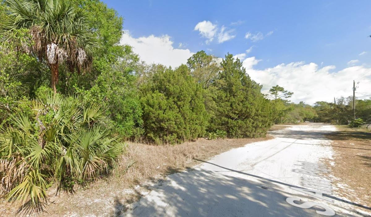  0.65 Acres for Sale in Homosassa, FL