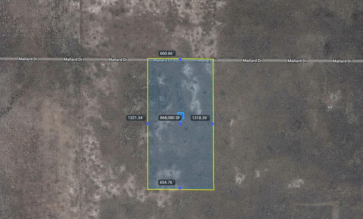  20 Acres for Sale in Moran, CA