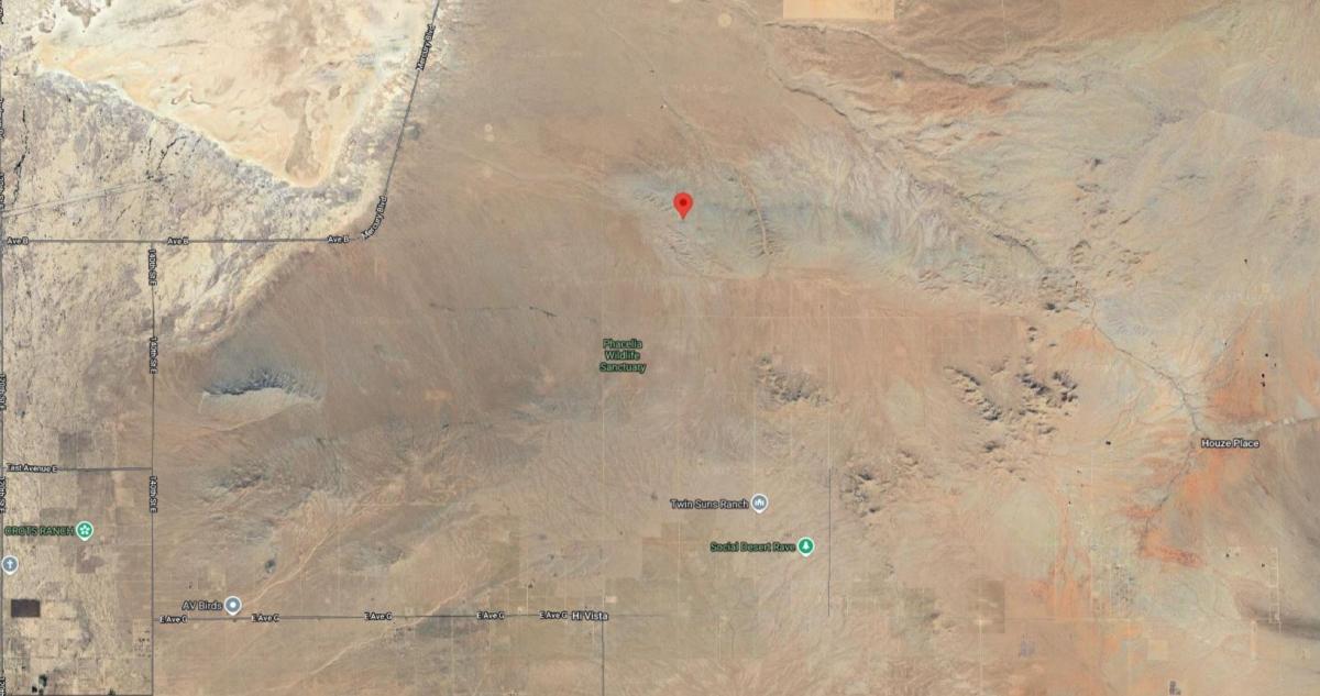  5.26 Acres for Sale in Hi Vista, CA