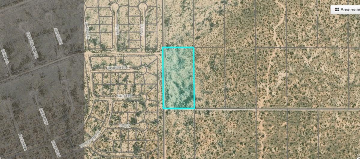 4.93 Acres for Sale in Agua Dulce, Texas