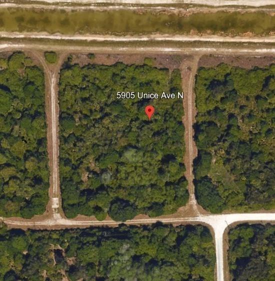 0.25 Acres for Sale in Lehigh Acres, Florida