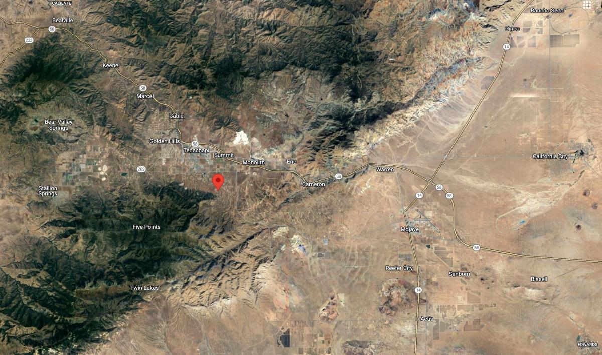 2.6 Acres for Sale in Mountain Meadows, California