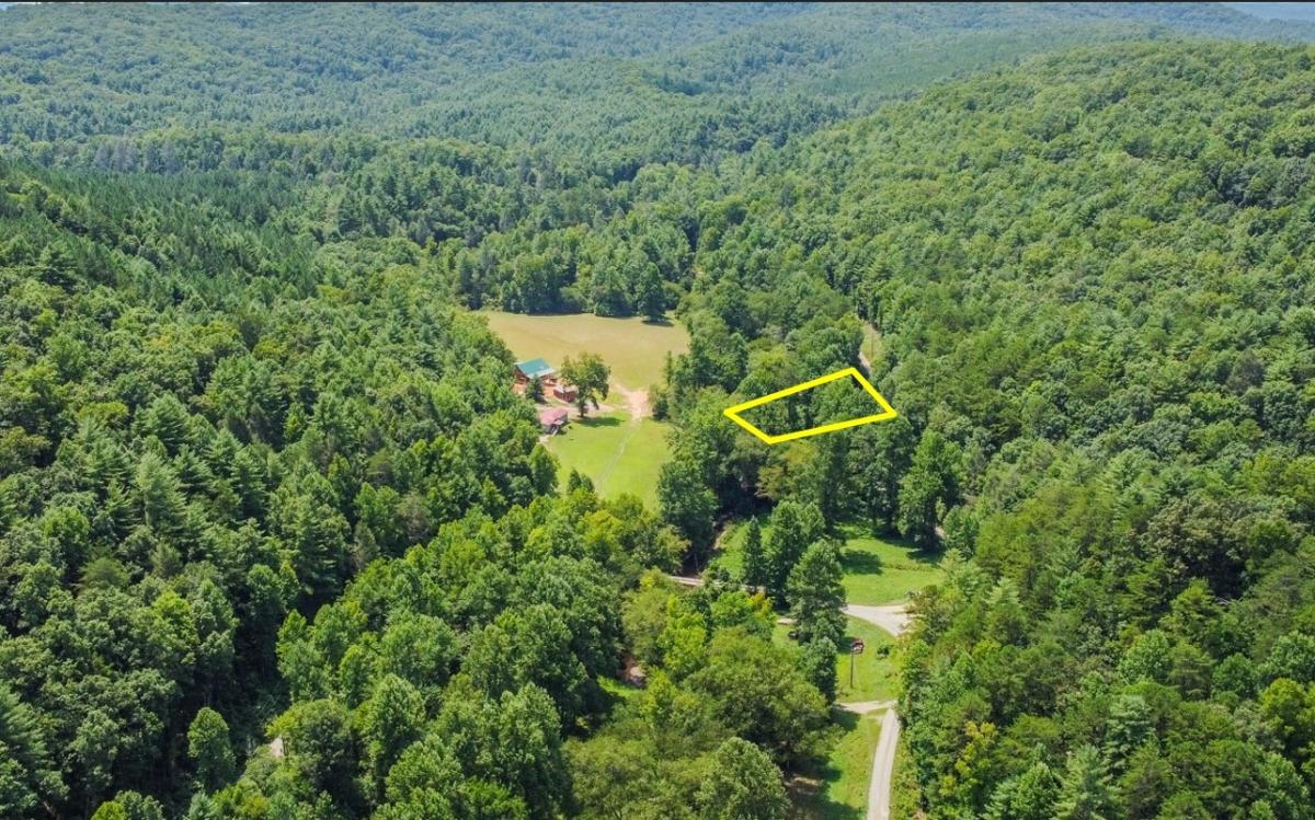 1.7 Acres for Sale in Apalachia, Tennessee