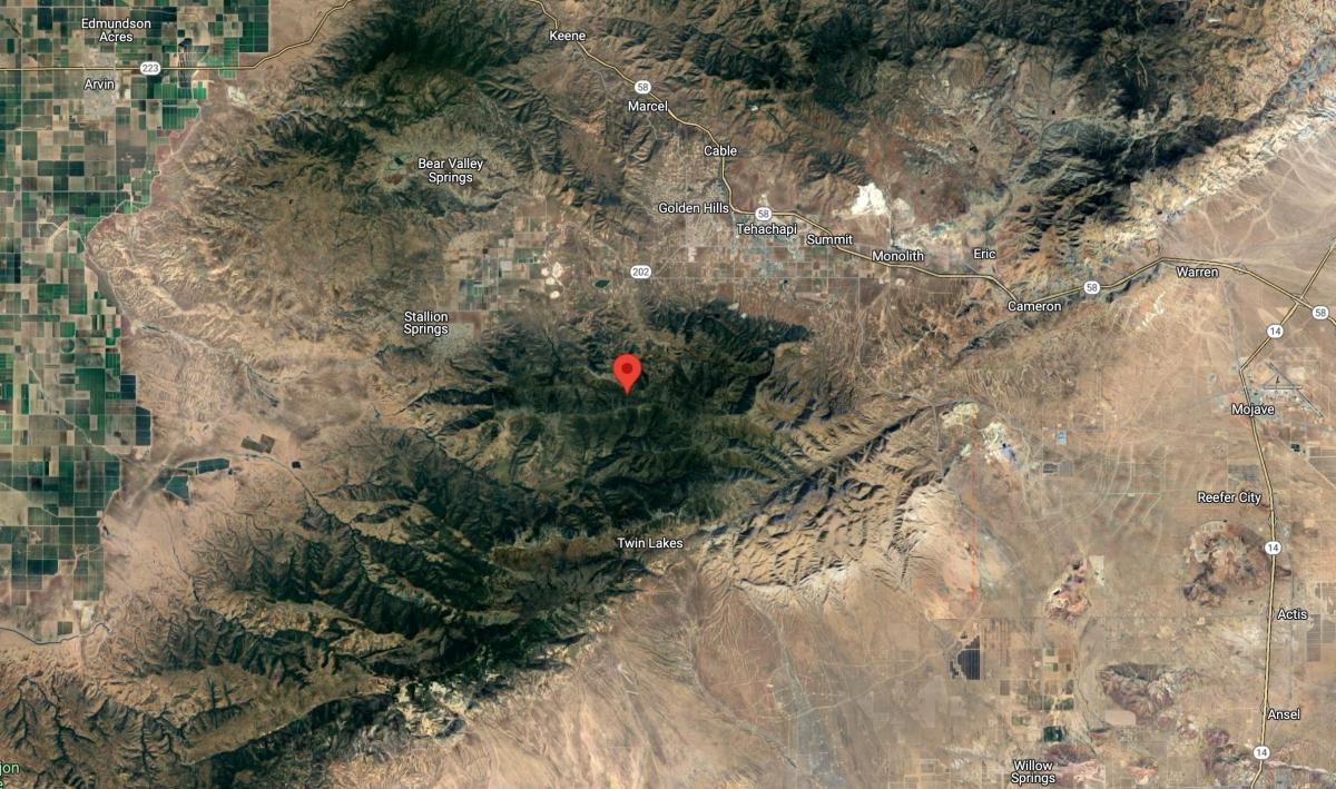 2.04 Acres for Sale in Tehachapi, California