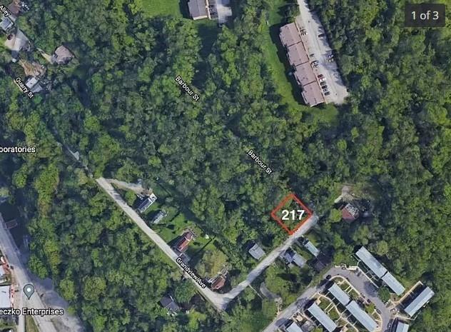 0.34 Acres for Sale in East Pittsburgh, Pennsylvania
