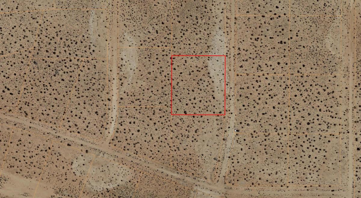 2.27 Acres for Sale in Helendale, California