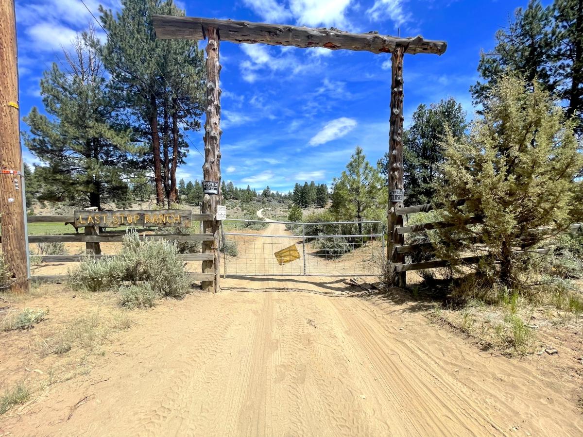 9.6 Acres for Sale in Sprague River, Oregon