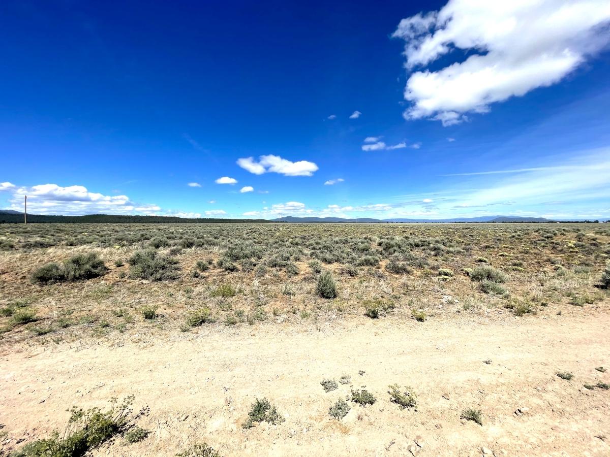 5 Acres for Sale in Sprague River, Oregon