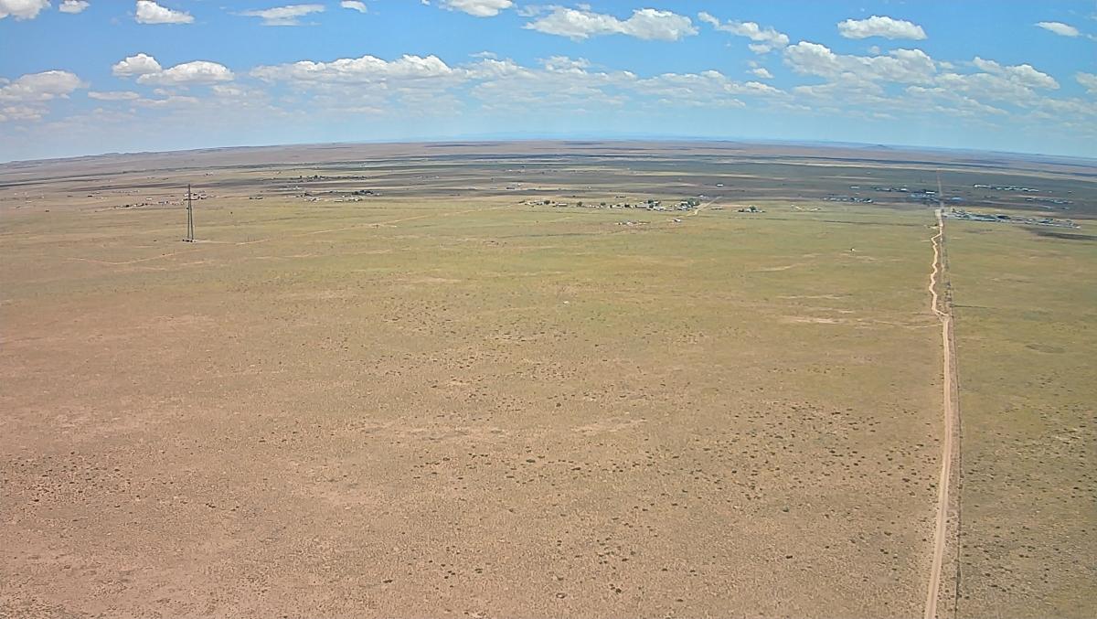 1.75 Acres for Sale in Sun Valley, Arizona