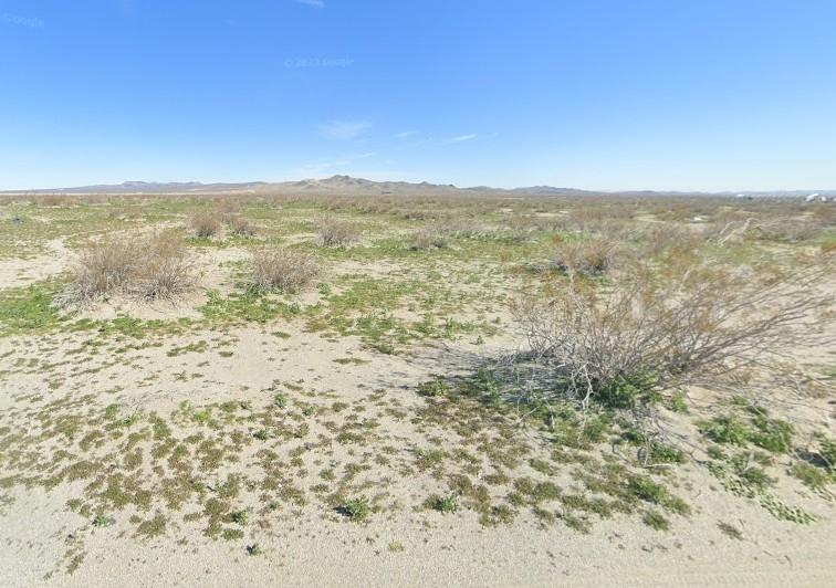 9.65 Acres for Sale in Adelanto, California