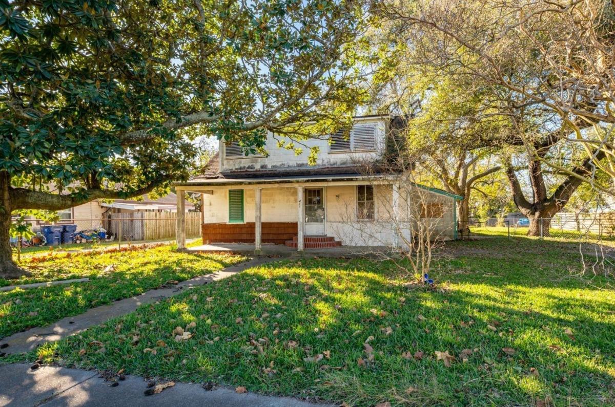 2516 Sq. Ft. for Sale in Texas City, Texas