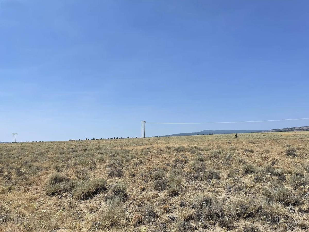2.5 Acres for Sale in Chiloquin, Oregon