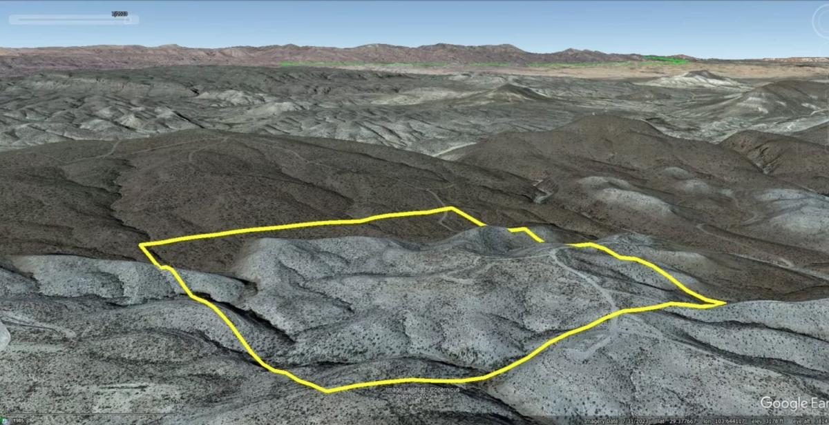 40 Acres for Sale in Terlingua, Texas