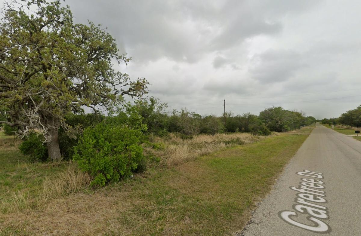 6.5 Acres for Sale in Victoria, TX