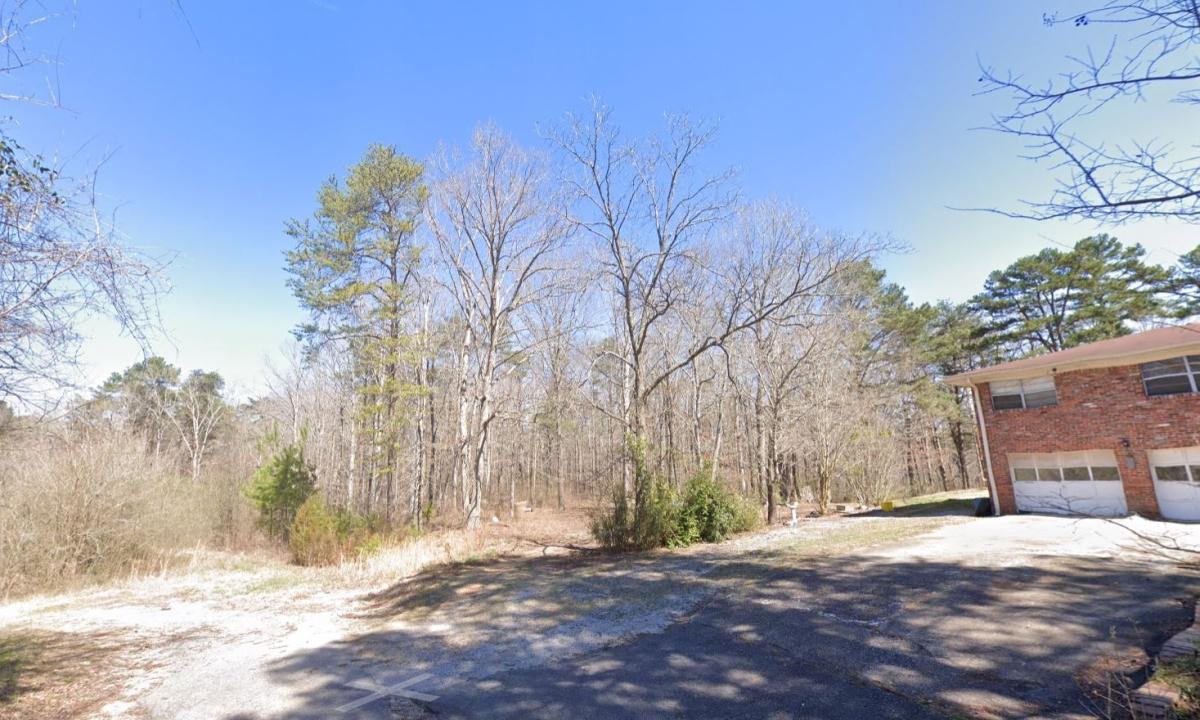 0.99 Acres for Sale in Birmingham, AL