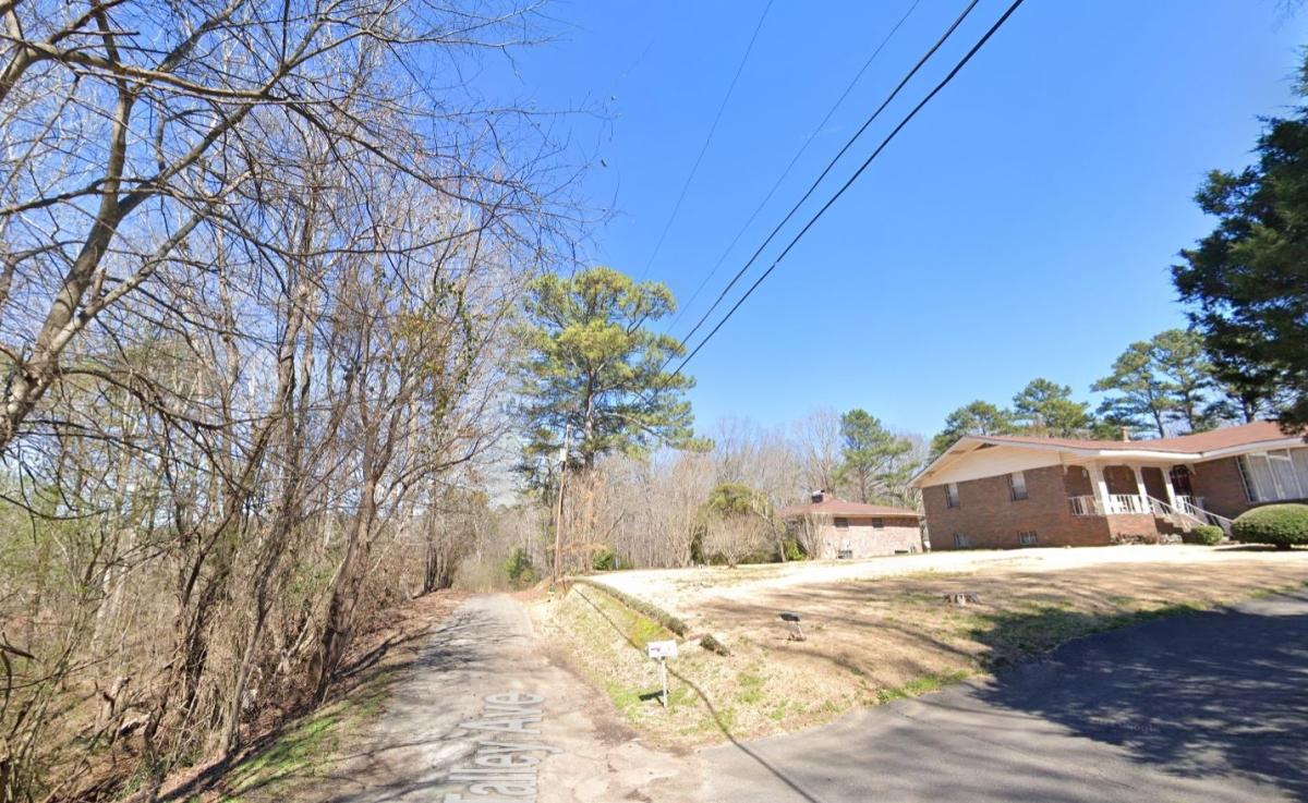 0.99 Acres for Sale in Birmingham, AL